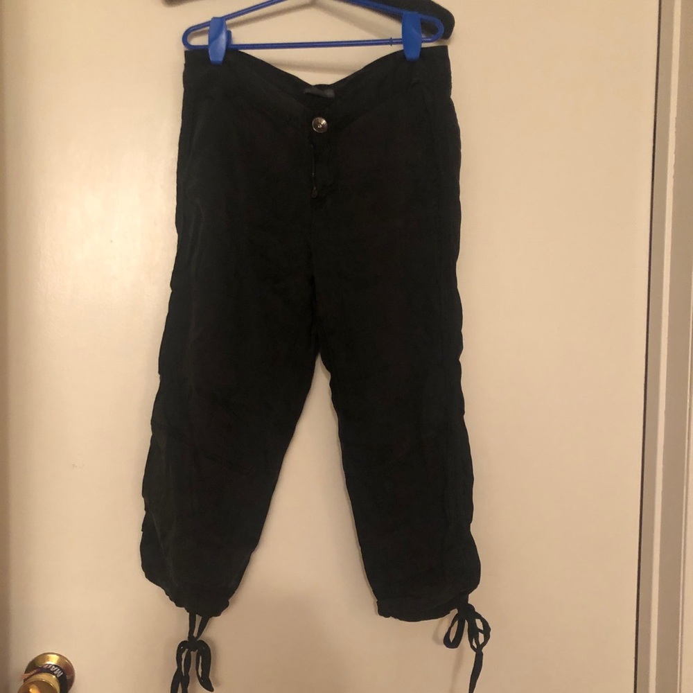 Armani exchange black capris with ties